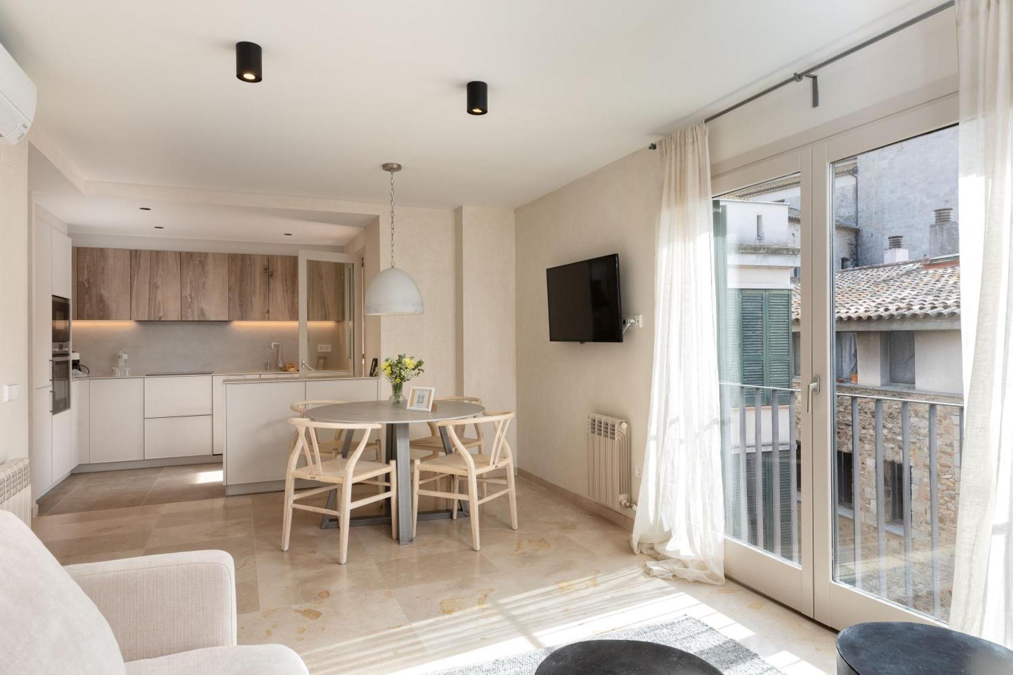 Flateli Pou Rodo 3 Apartment Girona Bagian luar foto