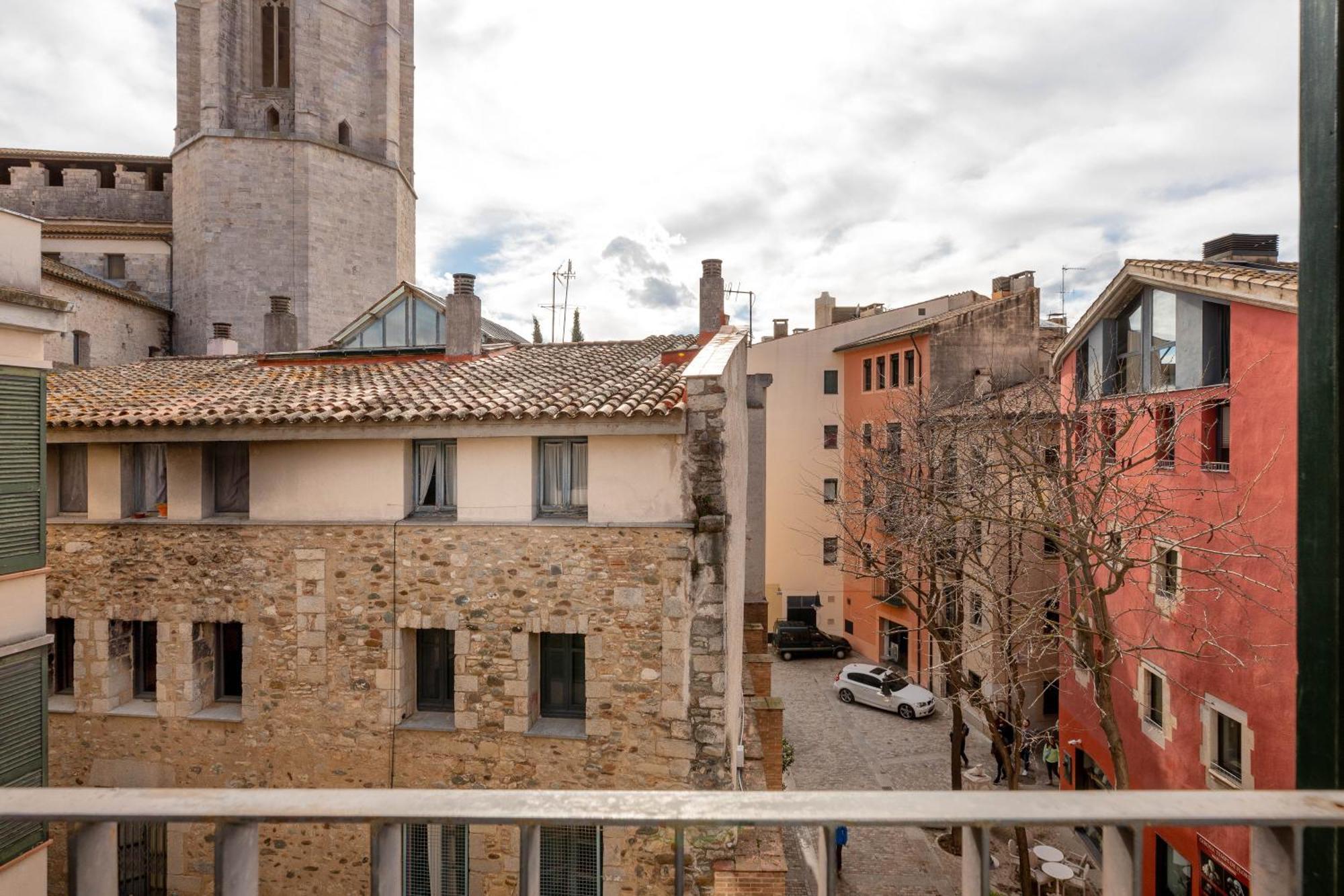 Flateli Pou Rodo 3 Apartment Girona Bagian luar foto